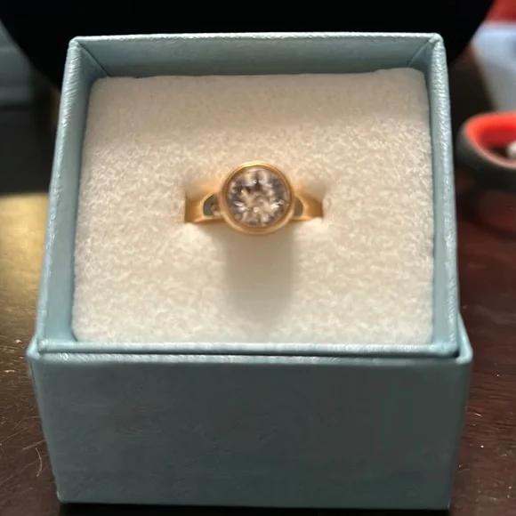 Rose Gold Bliss Ring - Picture 1 of 3